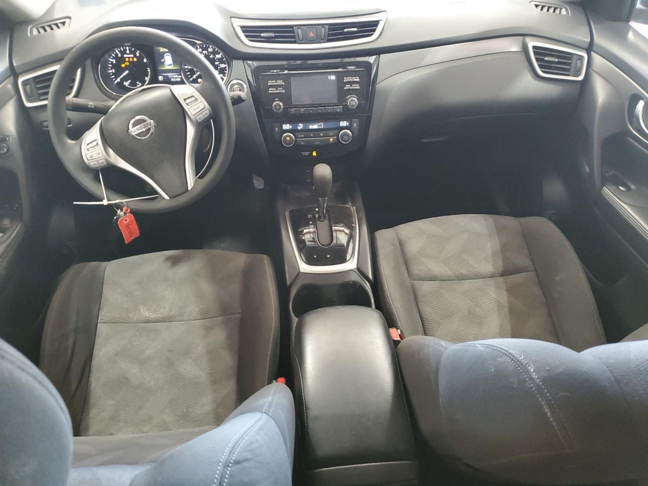 2016 Nissan Rogue - Image 8