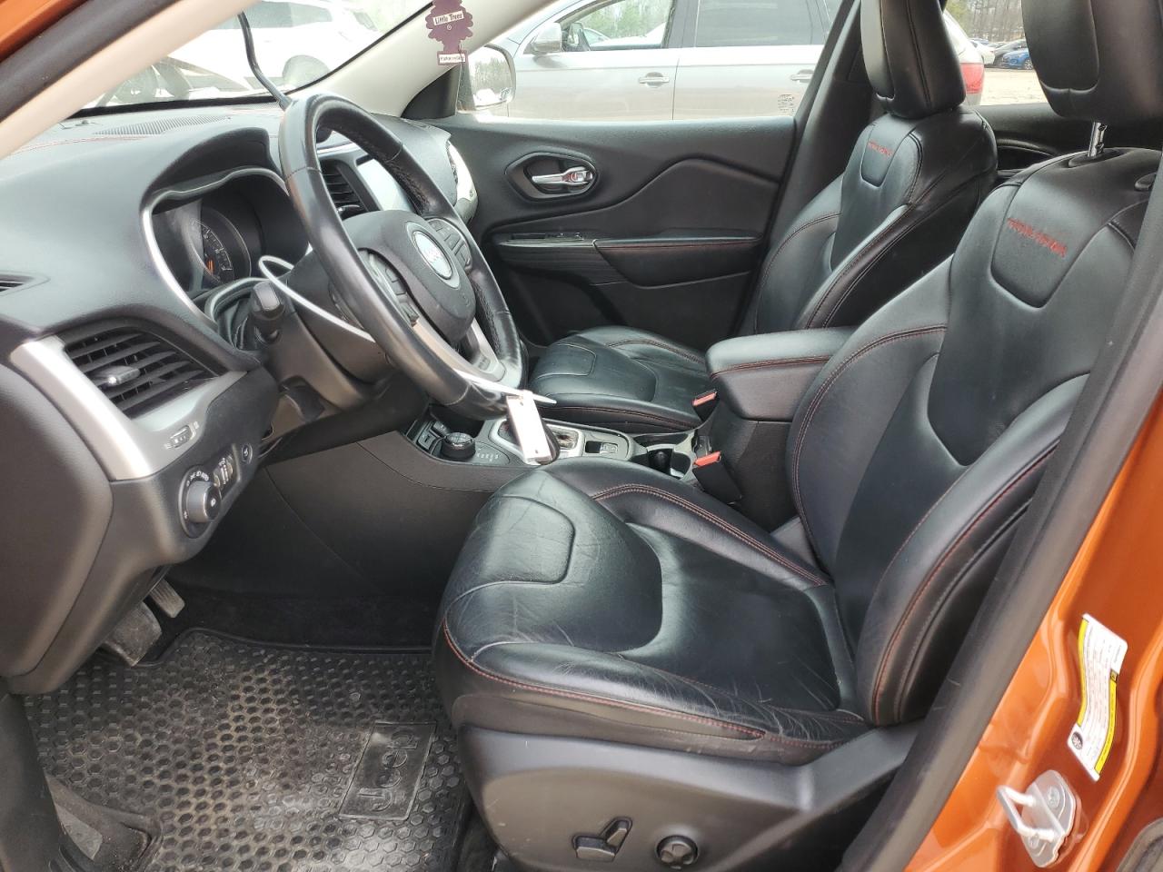 2015 Jeep Cherokee - Image 7