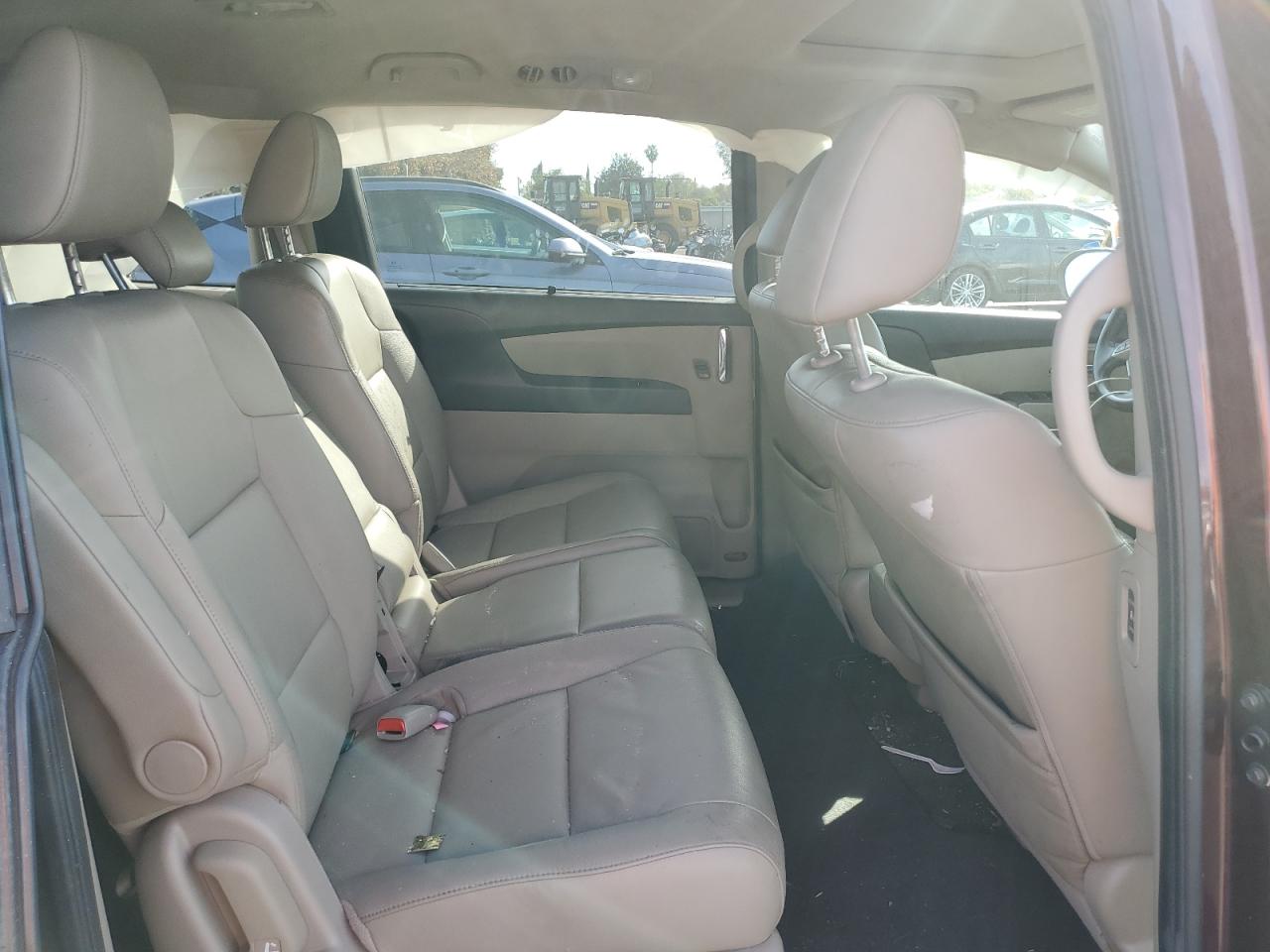 2014 Honda Odyssey - Image 11