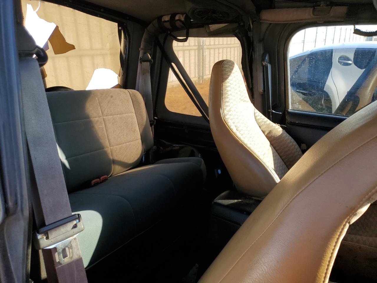 1998 Jeep Wrangler - Image 10