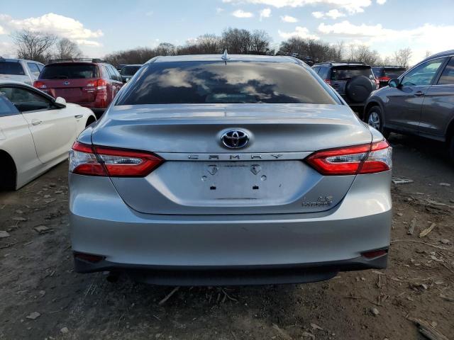  TOYOTA CAMRY 2020 Silver