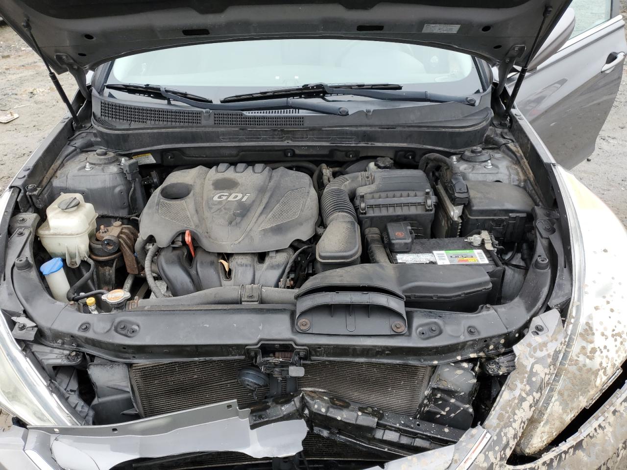 2011 Hyundai Sonata - Image 12
