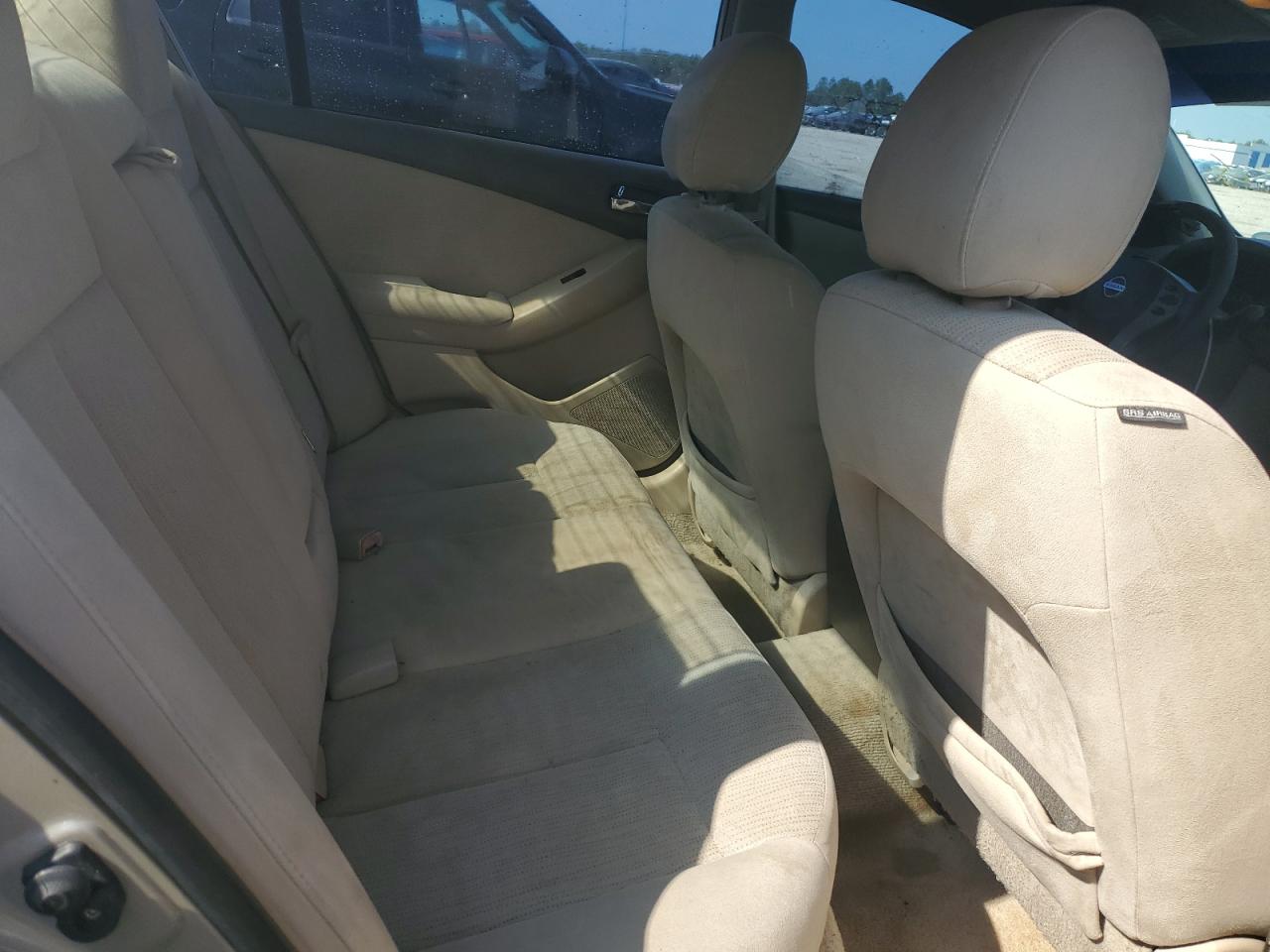 2010 Nissan Altima - Image 10