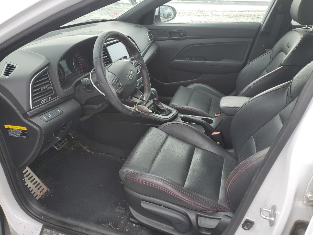 2017 Hyundai Elantra - Image 7