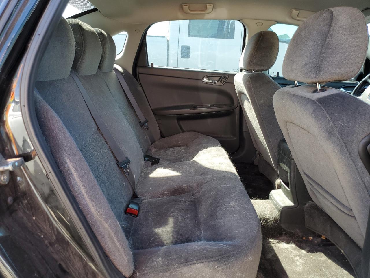 2011 Chevrolet Impala - Image 10