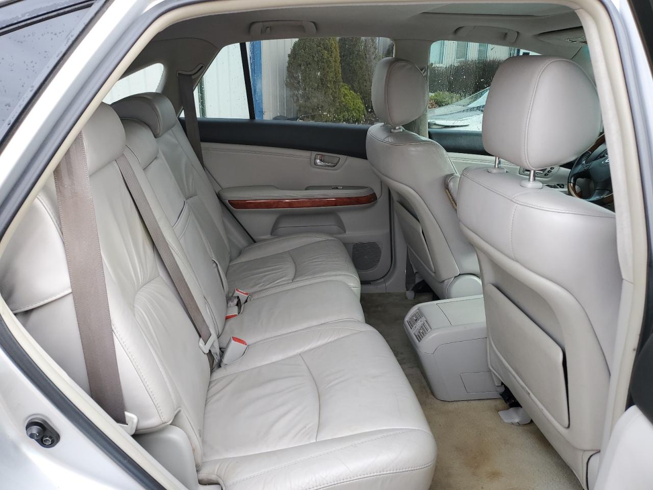2009 Lexus RX - Image 11