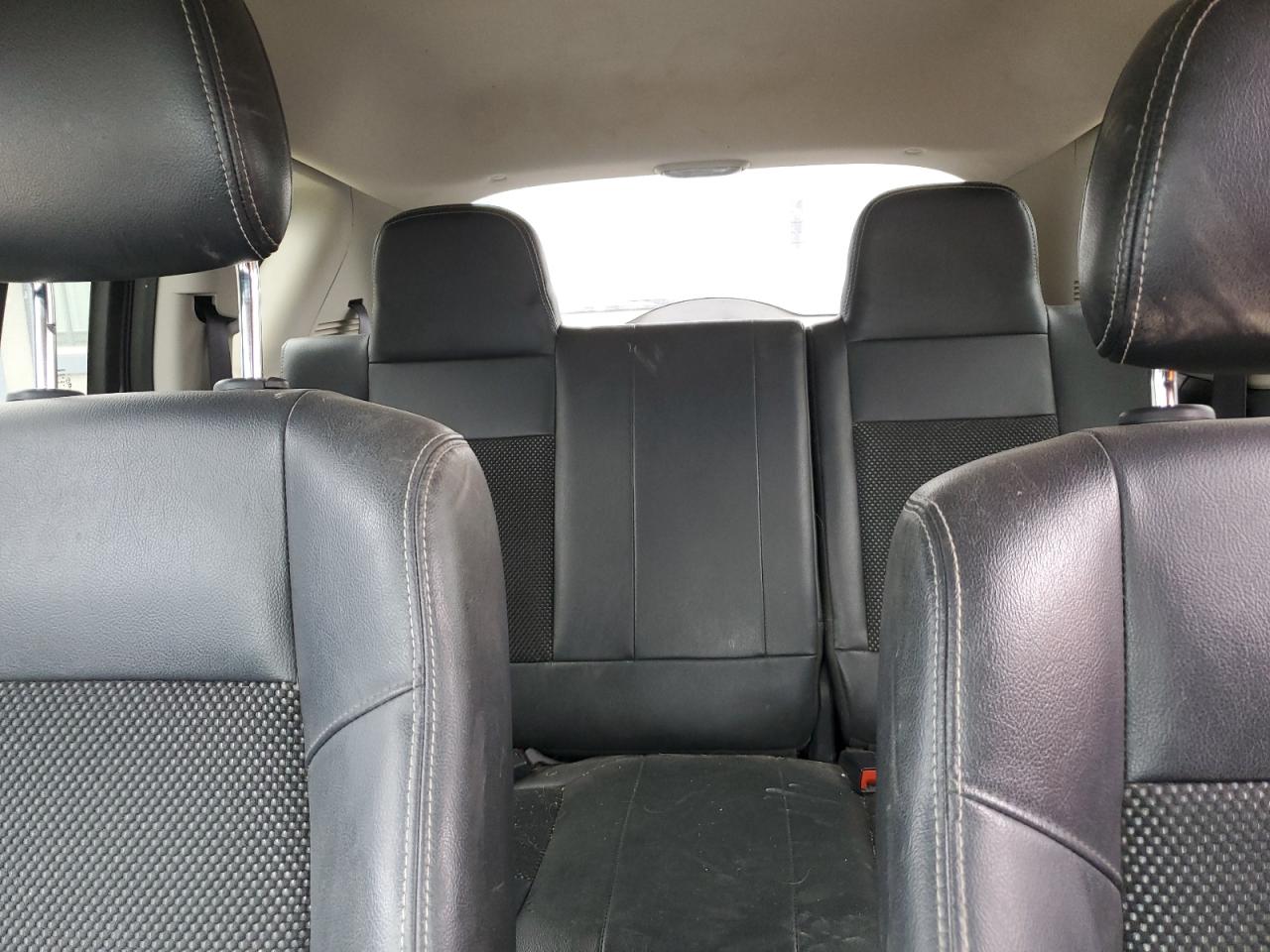 2016 Jeep Compass - Image 10