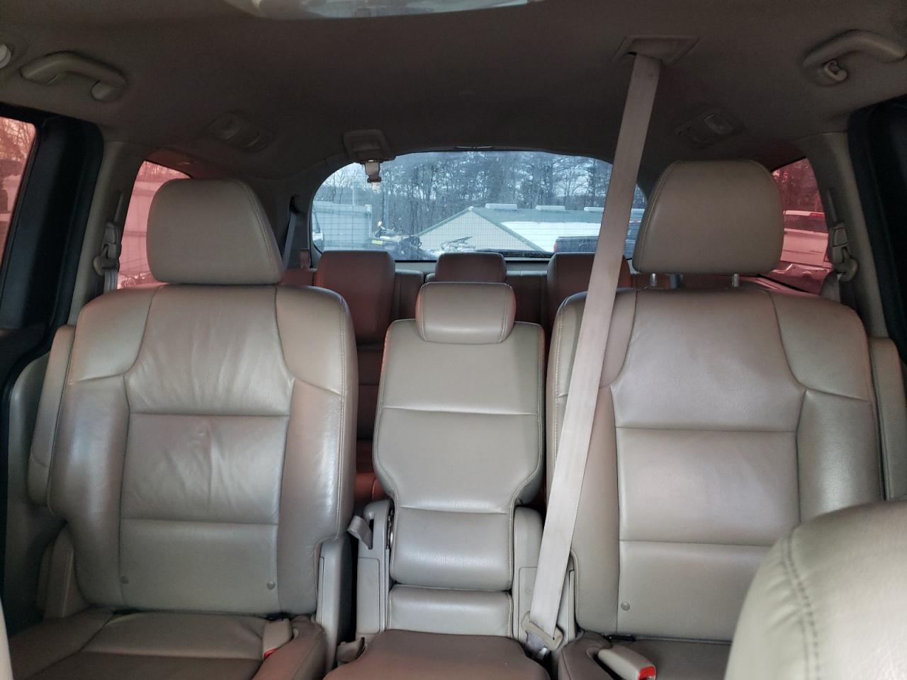 2013 Honda Odyssey - Image 10