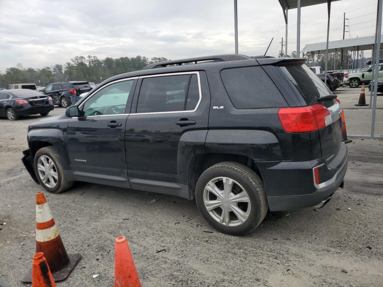 2017 GMC Terrain - Image 2