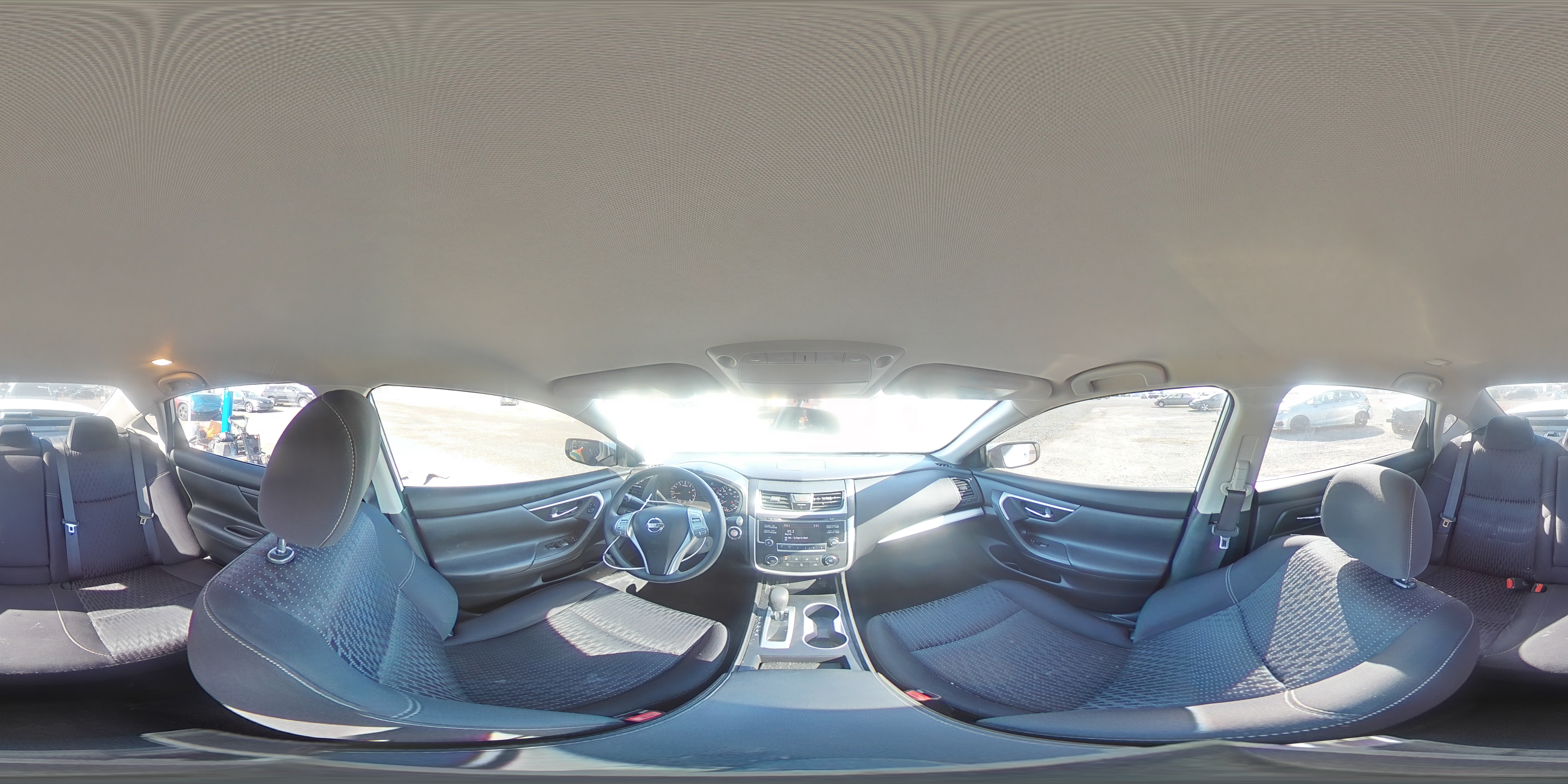 2016 Nissan Altima - Image 13