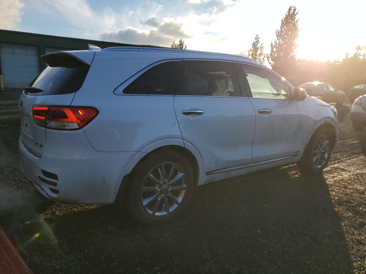 2017 Kia Sorento - Image 3