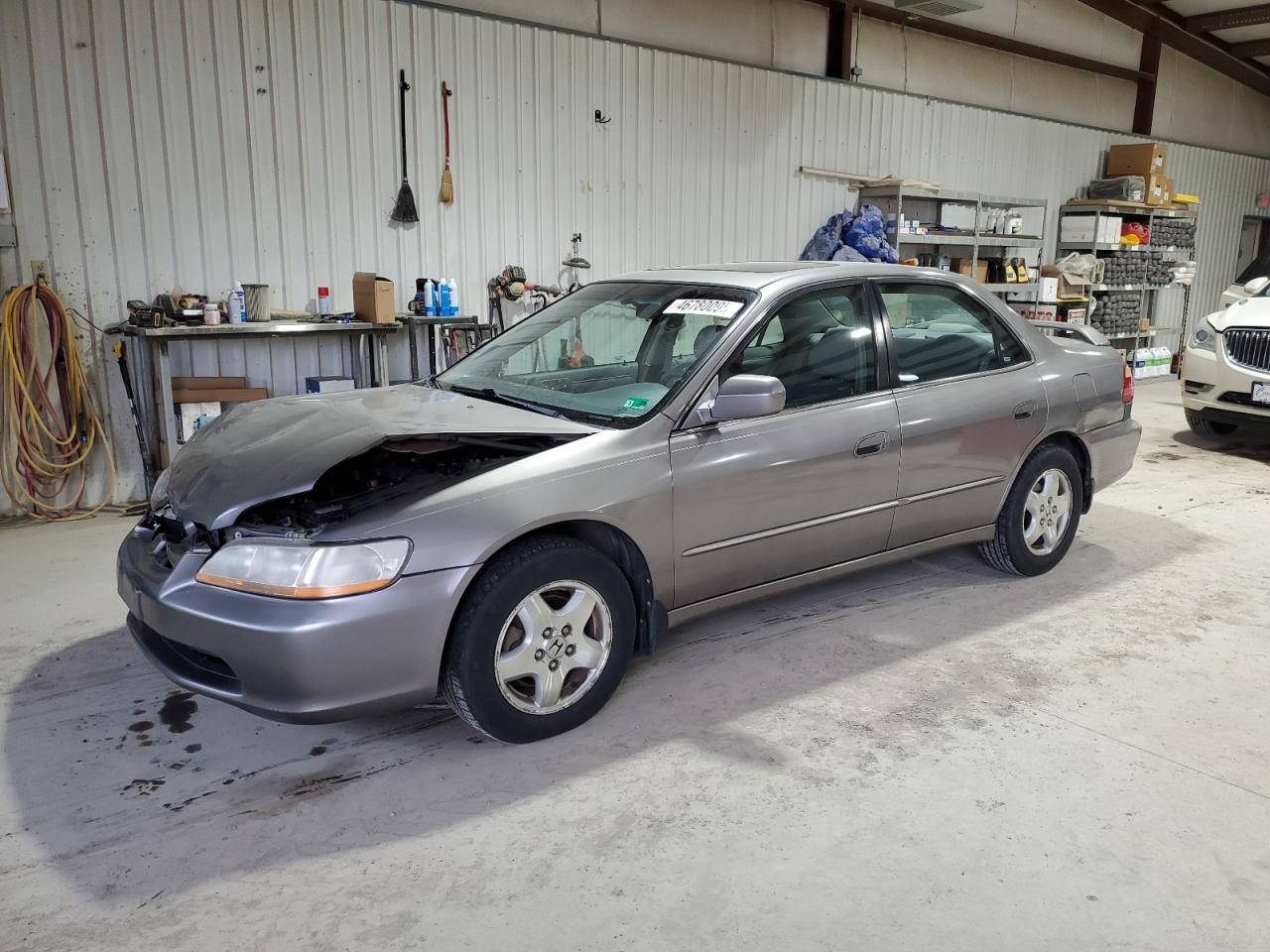 2000 Honda Accord - Image 1