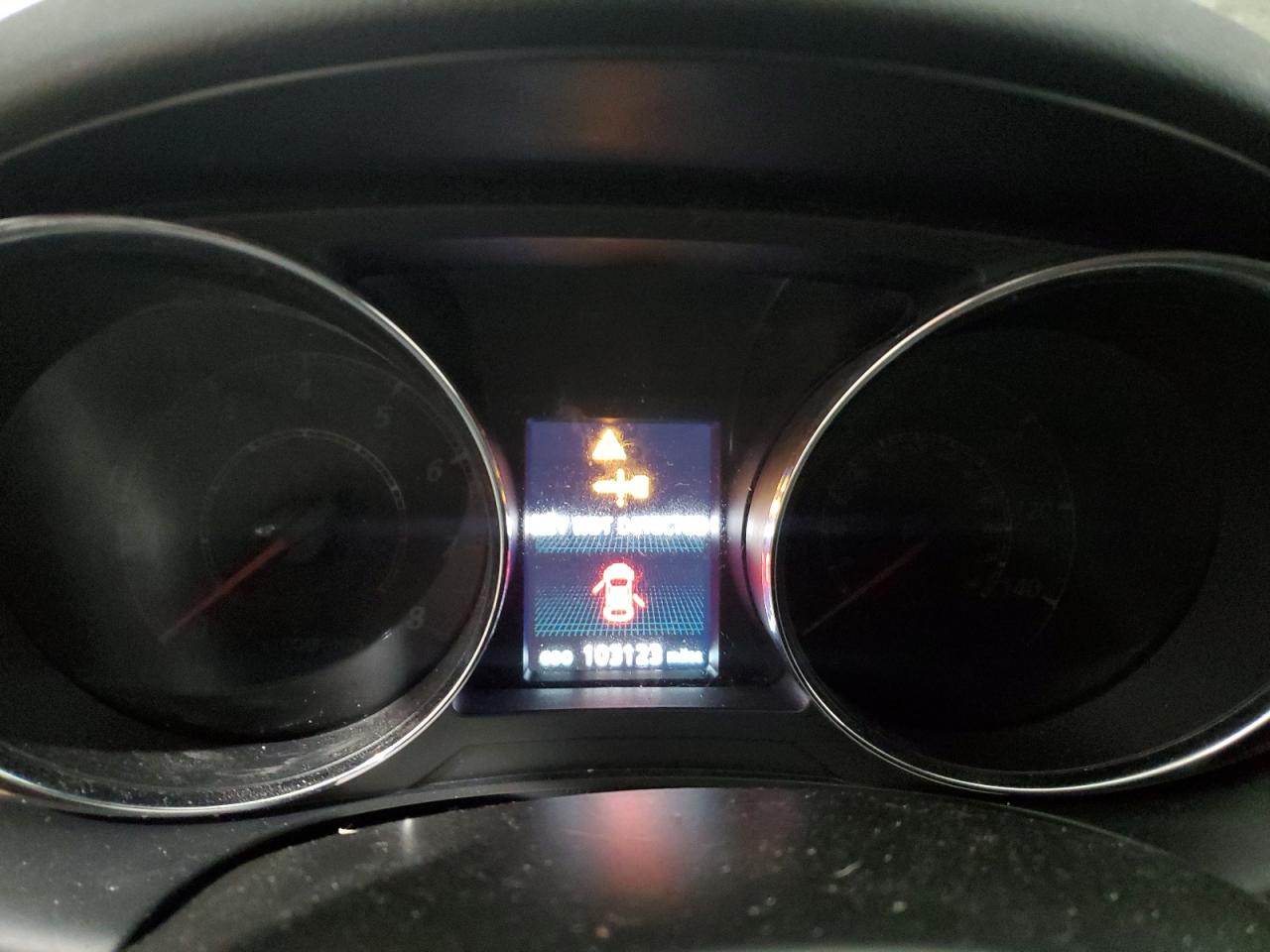2018 Mitsubishi Outlander - Image 9