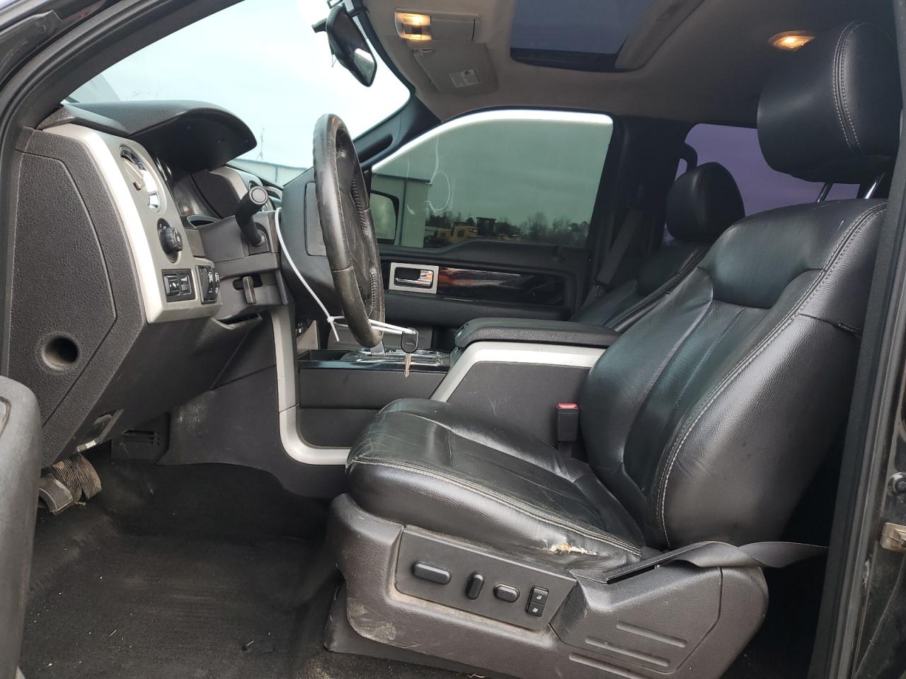 2010 Ford F-150 - Image 7