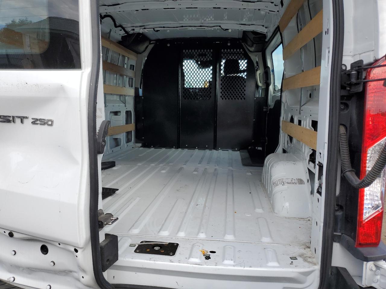 2023 Ford Transit - Image 10