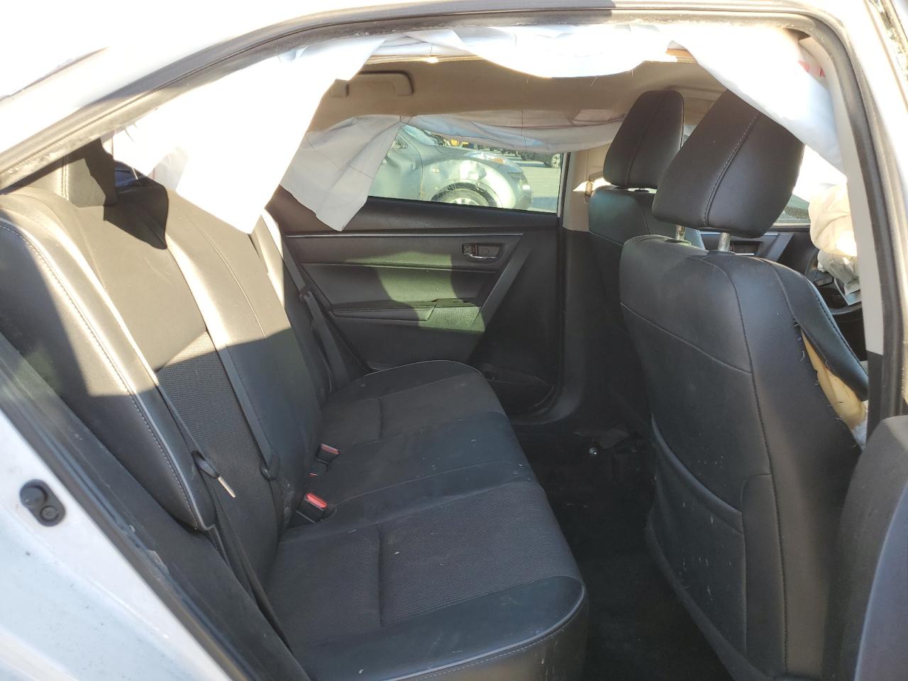 2014 Toyota Corolla - Image 11