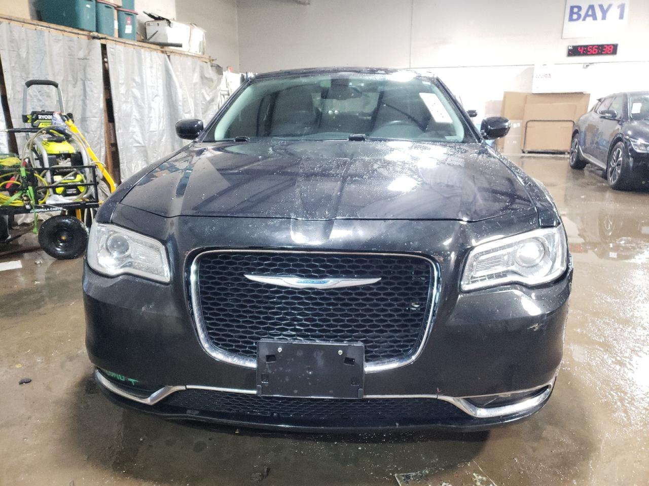 2015 Chrysler 300 - Image 5