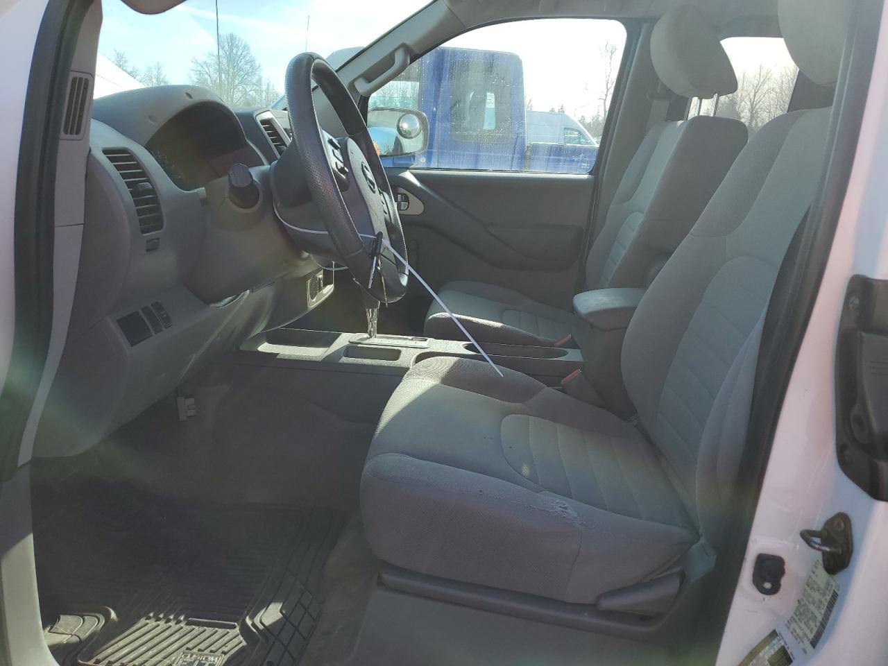 2014 Nissan Navara (Frontier) - Image 7