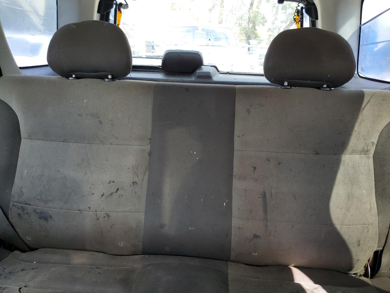 2003 Ford Escape - Image 10
