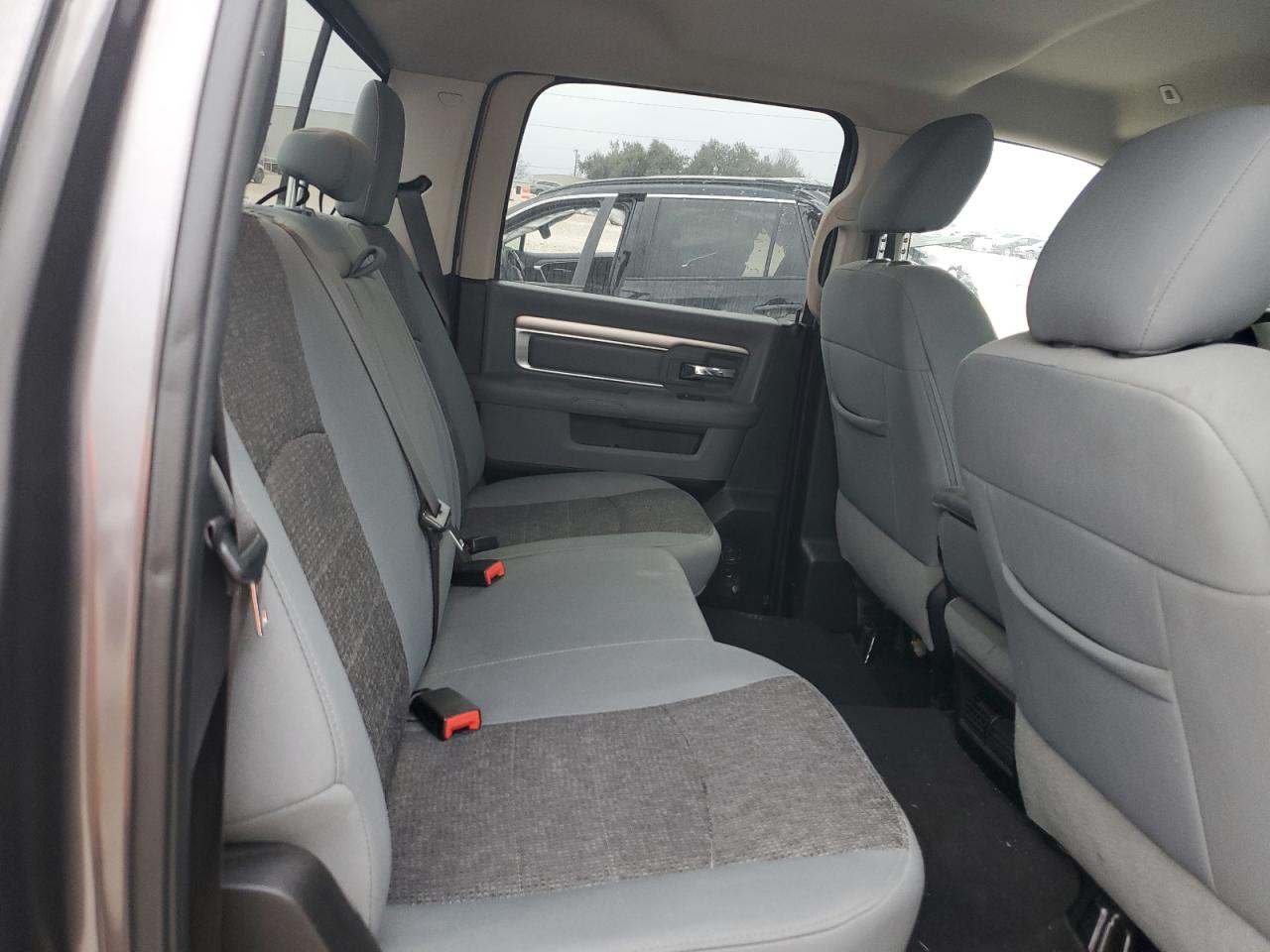 2019 RAM 1500 - Image 10