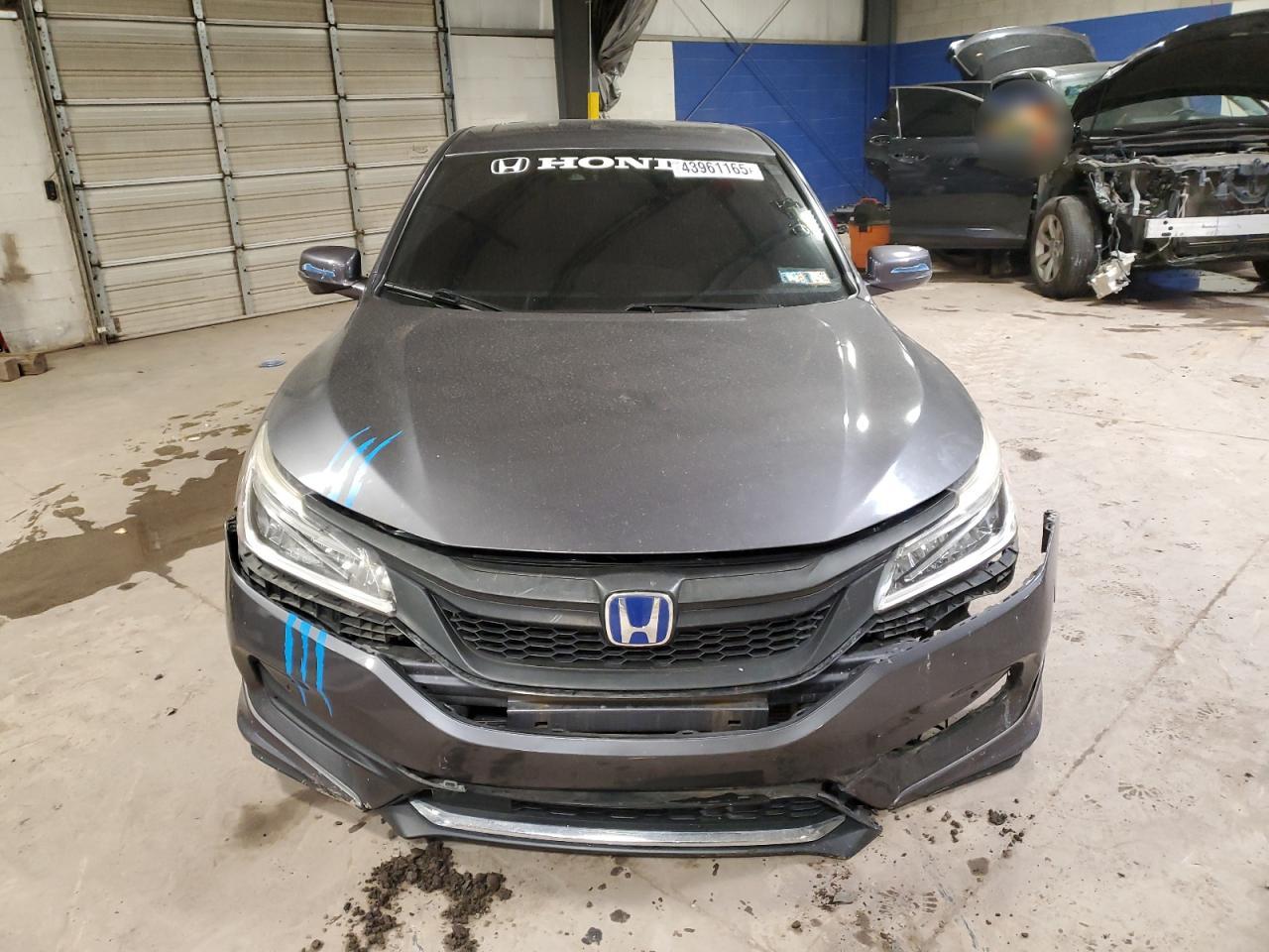2017 Honda Accord - Image 5