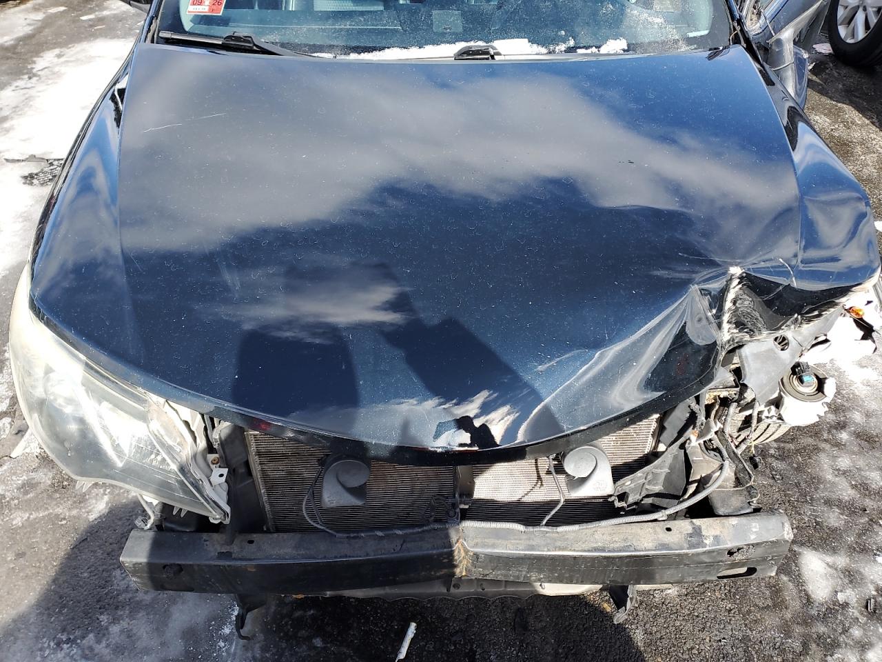 2014 Toyota Camry - Image 11