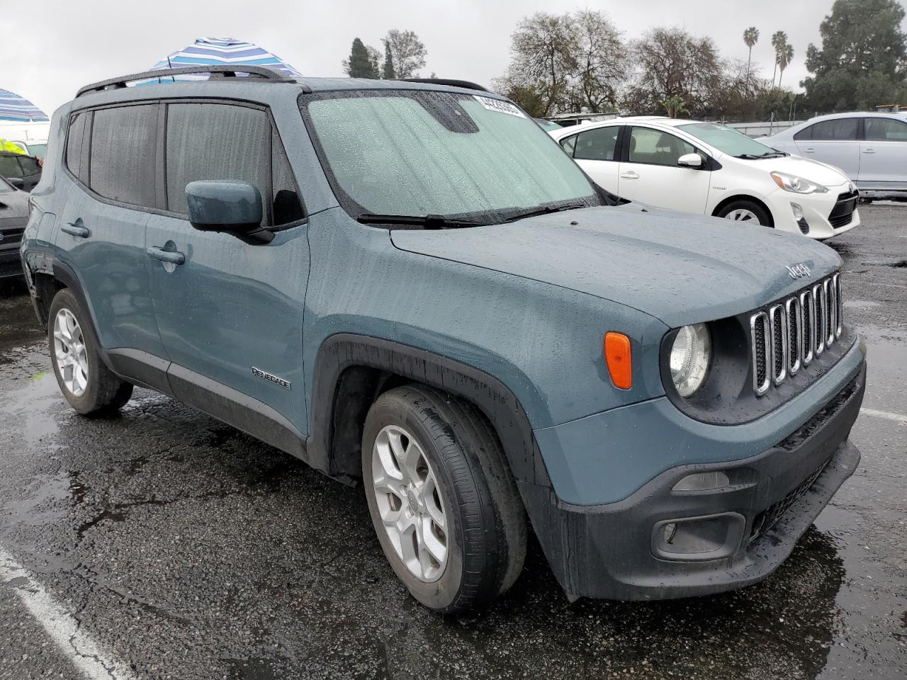 2018 Jeep Renegade - Image 4