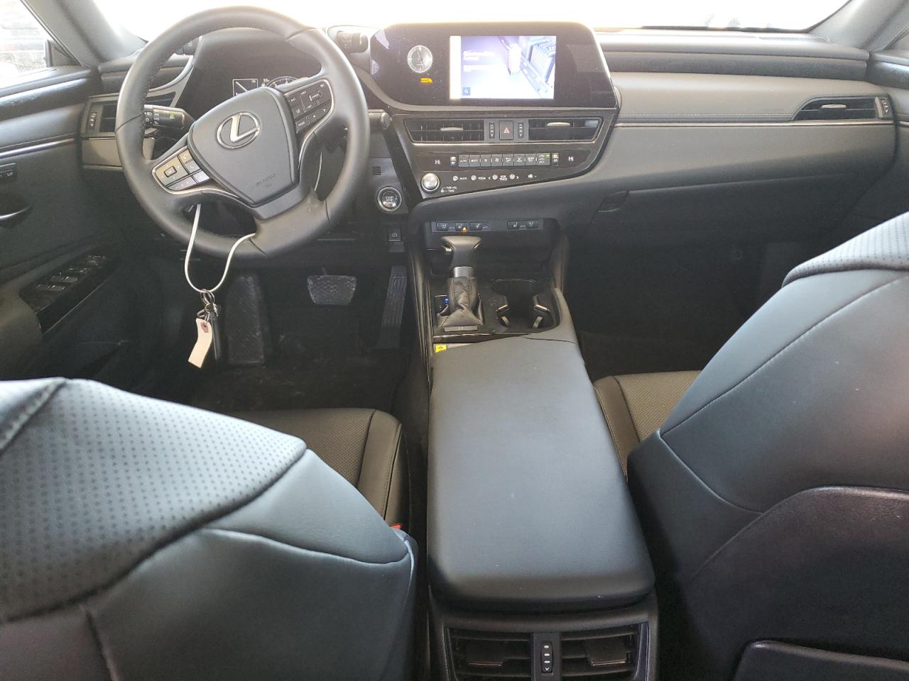 2024 Lexus ES - Image 8