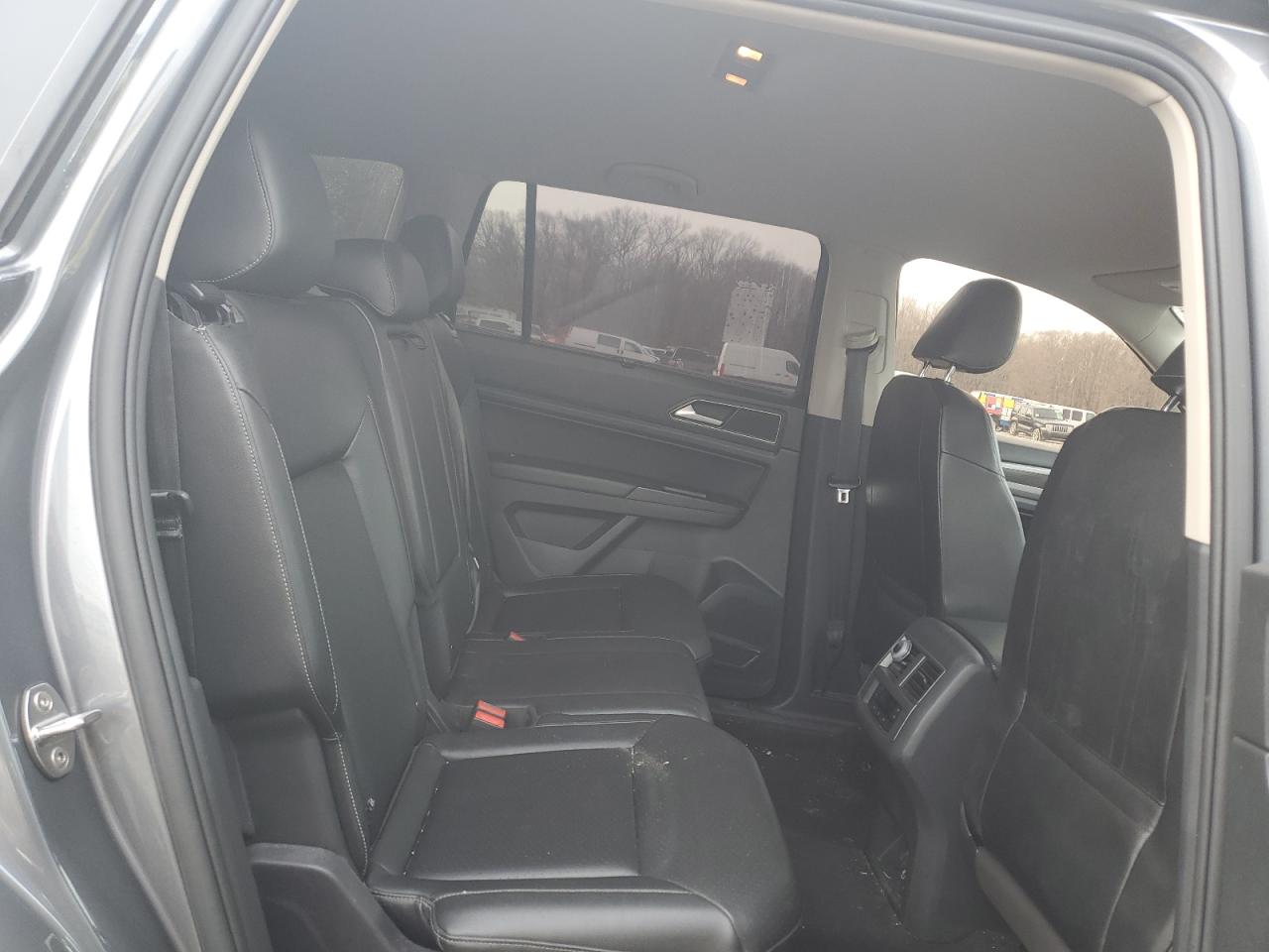 2019 Volkswagen Atlas - Image 11