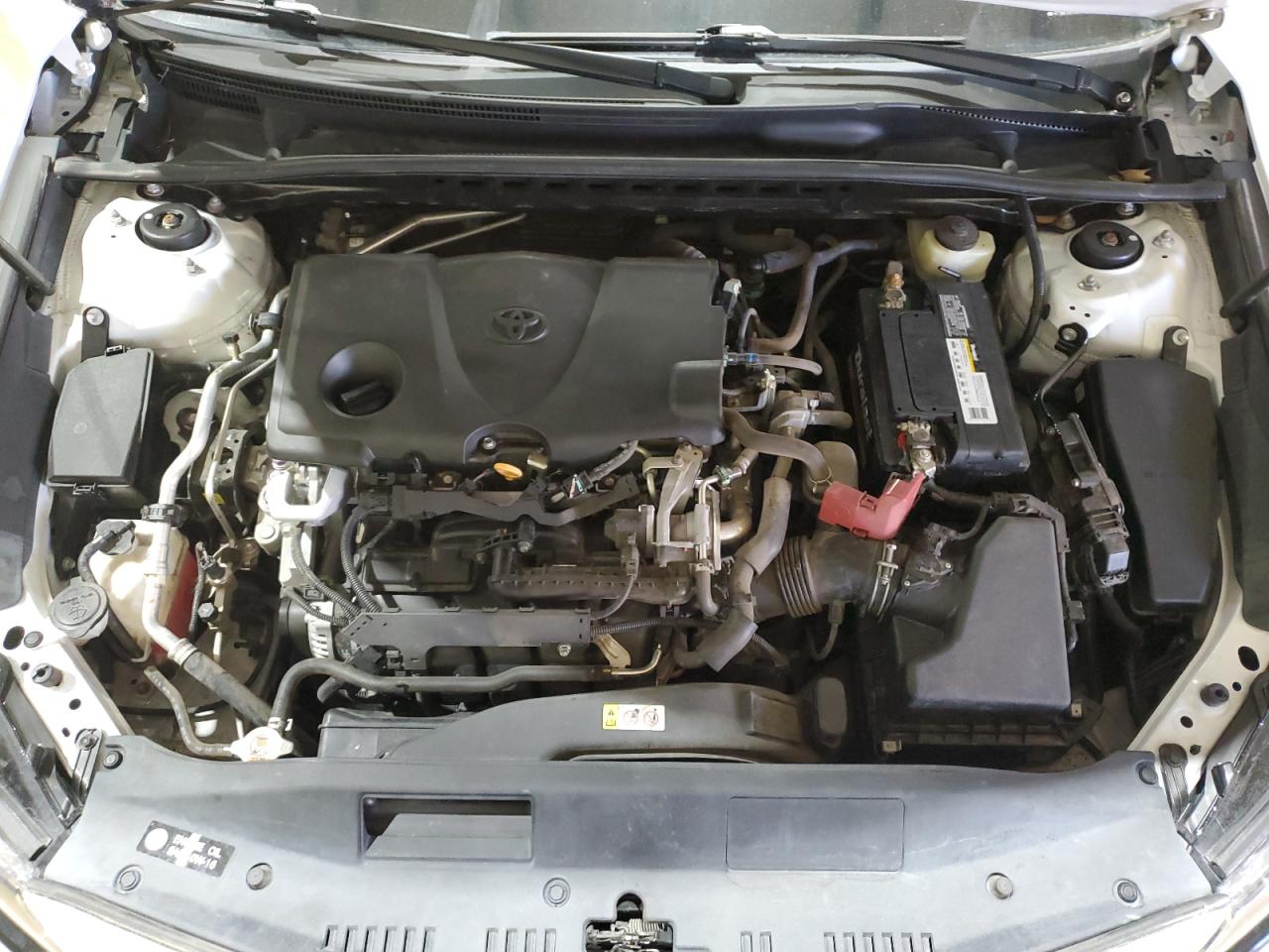 2018 Toyota Camry - Image 11