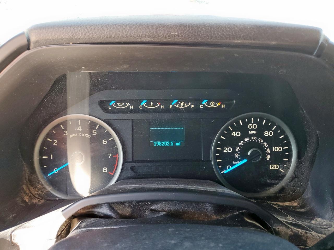 2015 Ford F-150 - Image 9