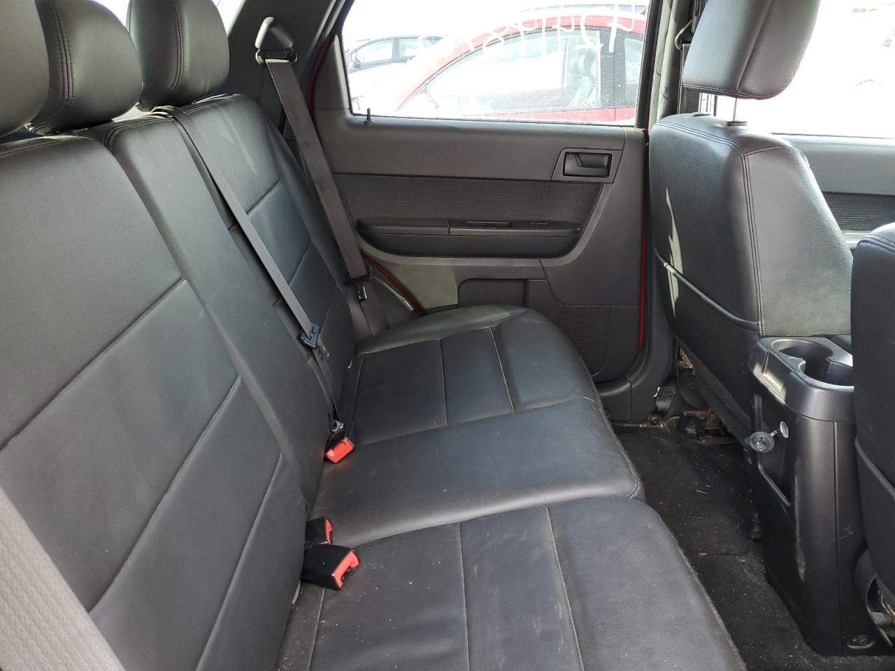 2011 Ford Escape - Image 10