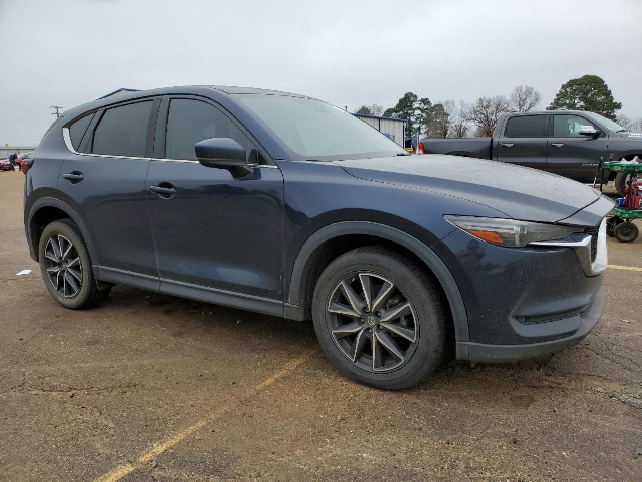 2017 Mazda CX-5 - Image 4
