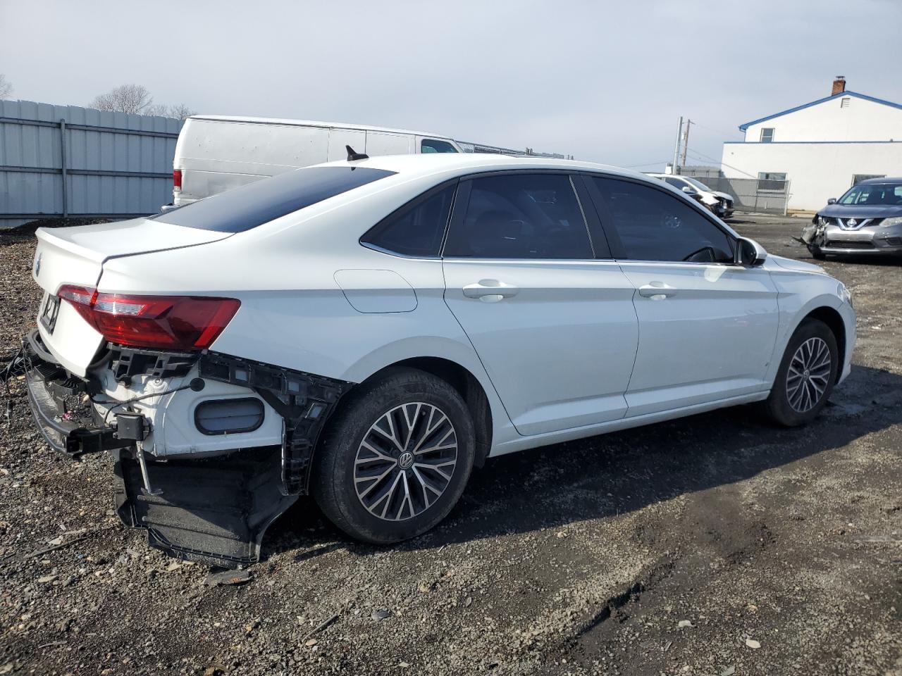 2020 Volkswagen Jetta - Image 3