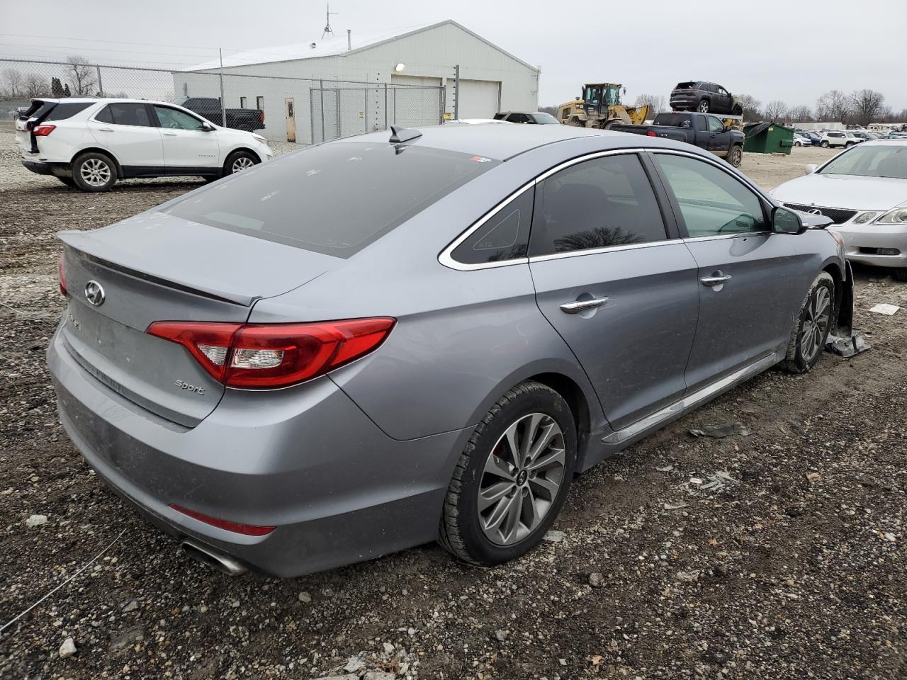 2016 Hyundai Sonata - Image 3