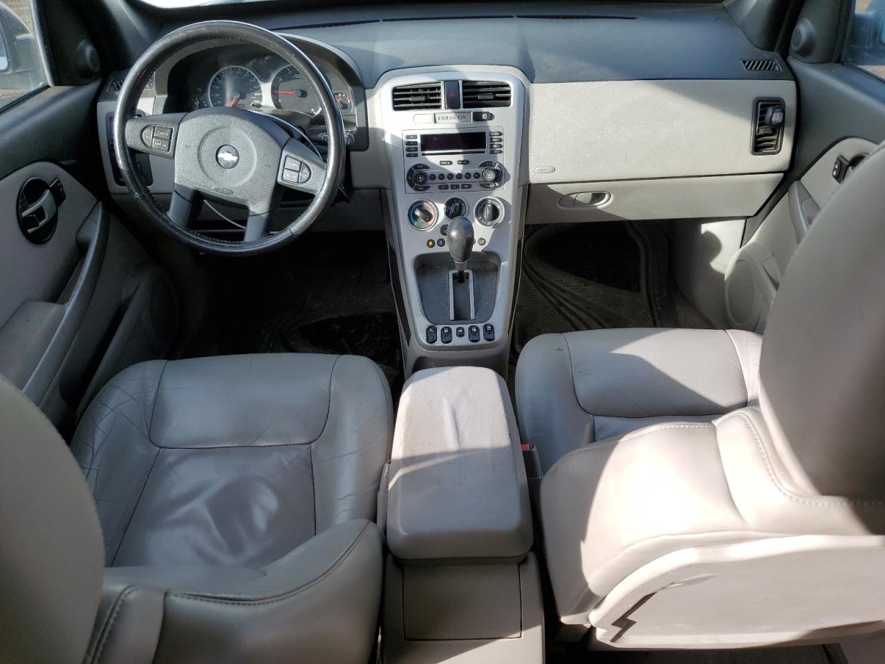 2005 Chevrolet Equinox - Image 8