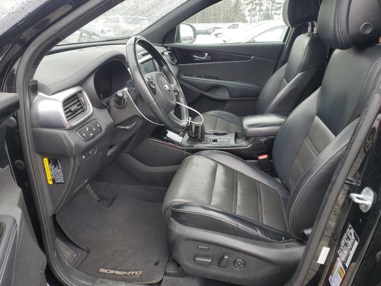 2016 Kia Sorento - Image 7