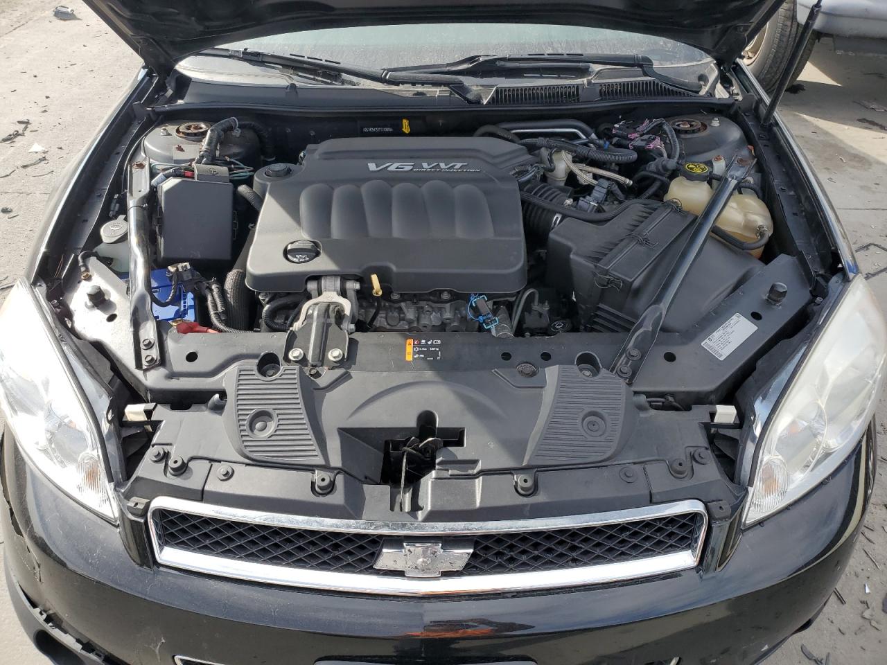 2014 Chevrolet Impala - Image 11