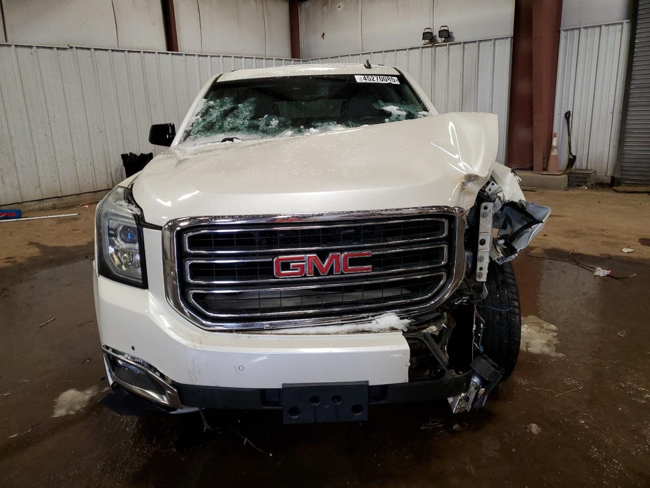 2015 GMC Yukon - Image 5