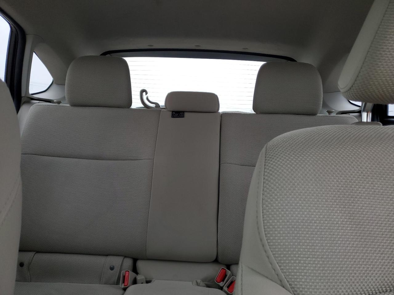 2014 Subaru XV - Image 10