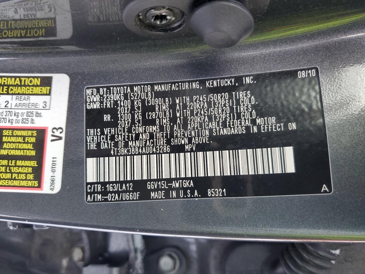 2010 Toyota Venza - Image 16