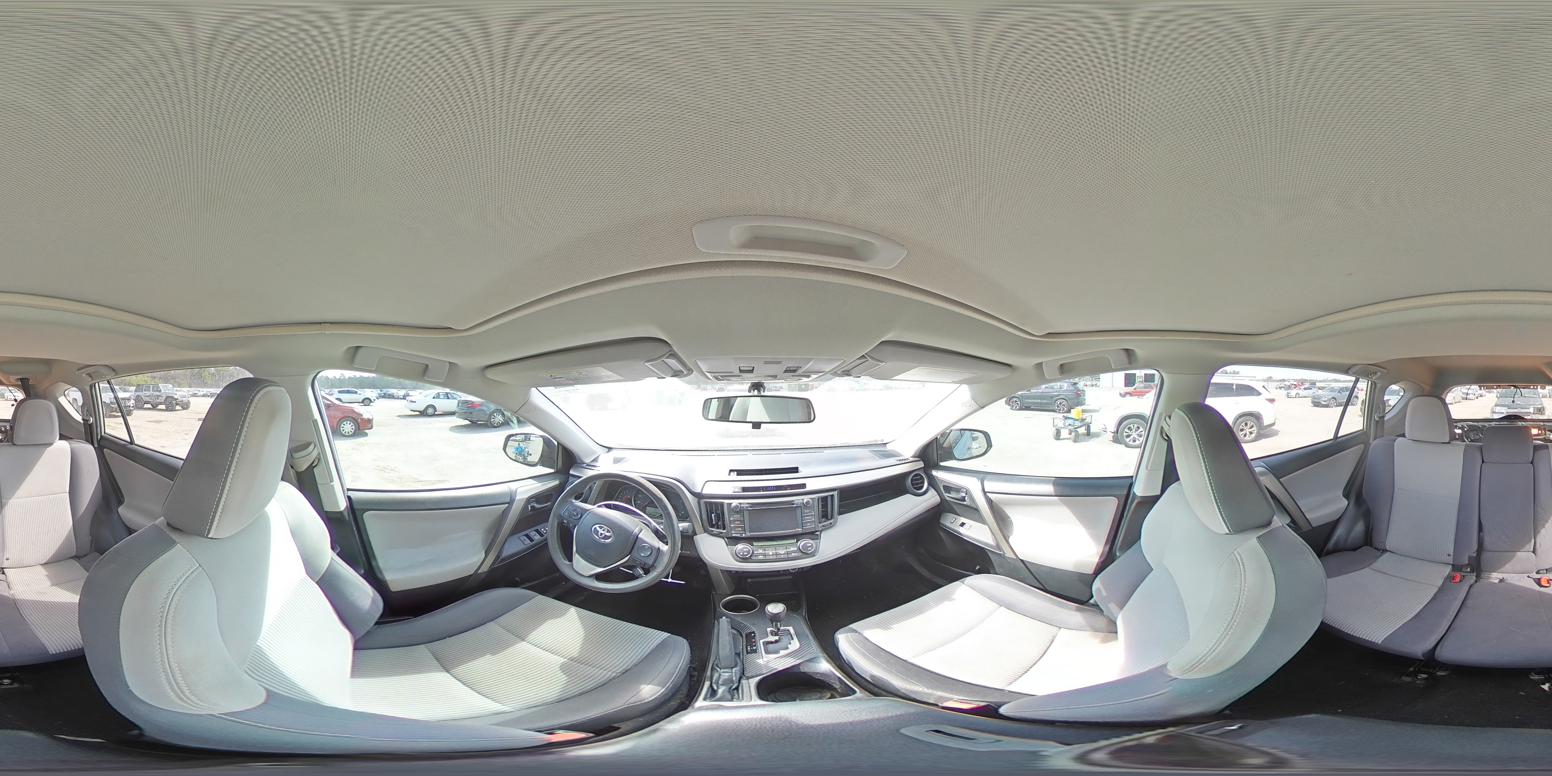 2014 Toyota RAV 4 - Image 13