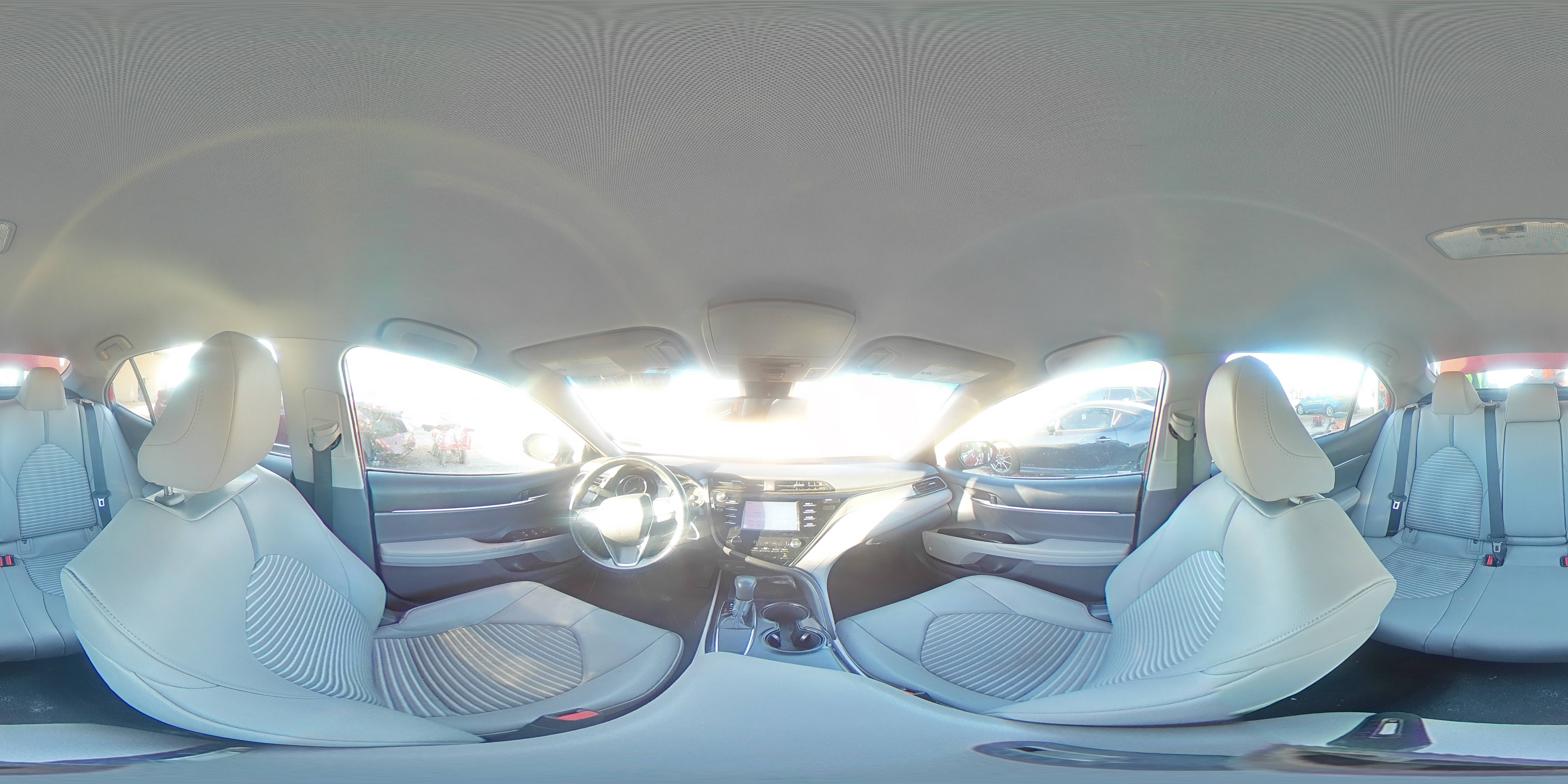 2019 Toyota Camry - Image 12