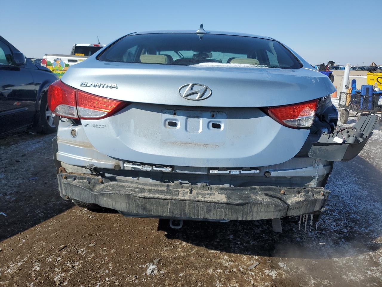 2013 Hyundai Elantra - Image 6