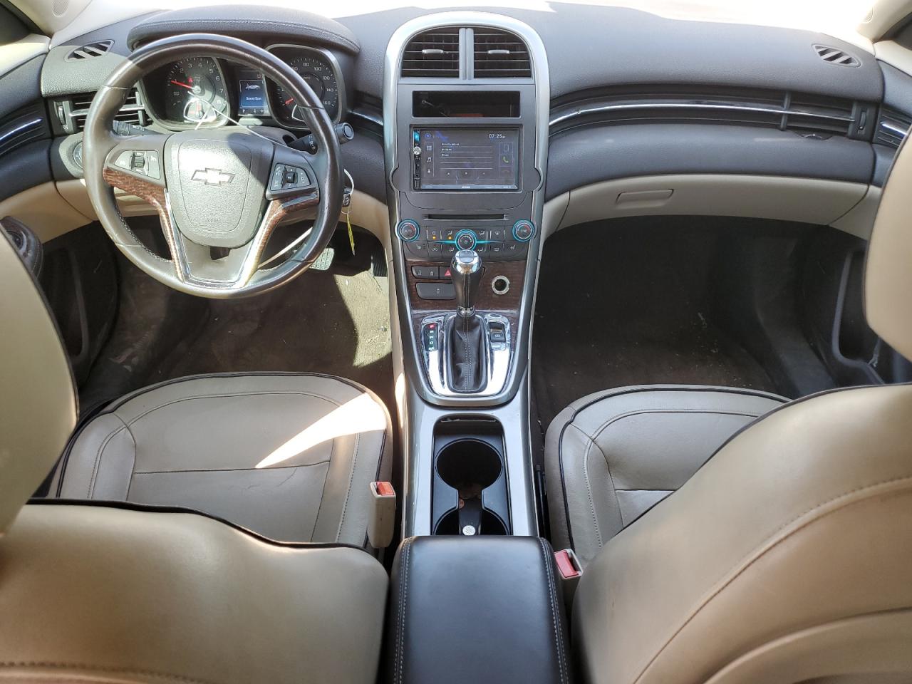 2013 Chevrolet Malibu - Image 8