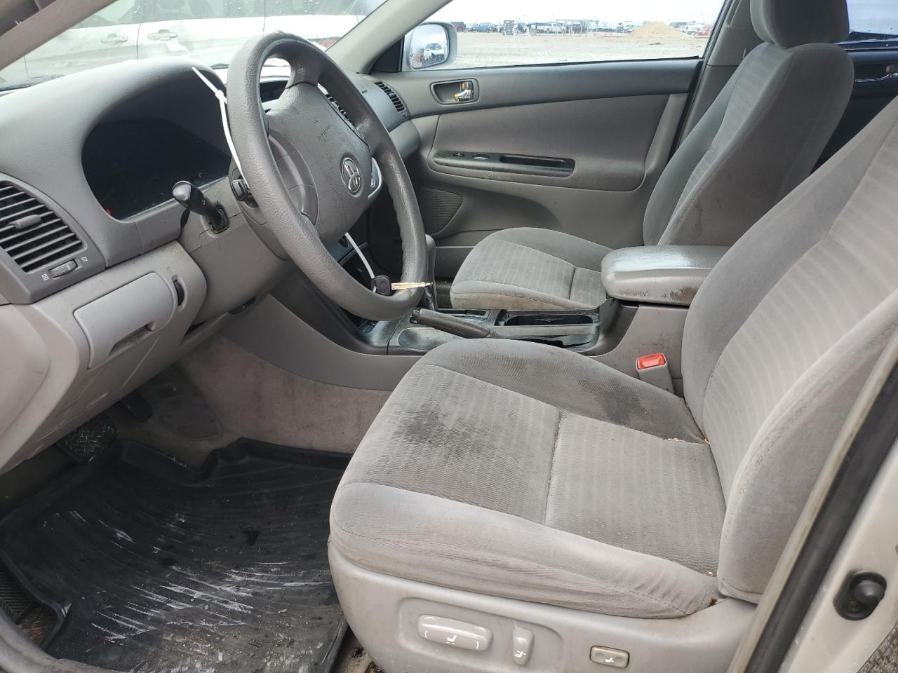 2005 Toyota Camry - Image 7