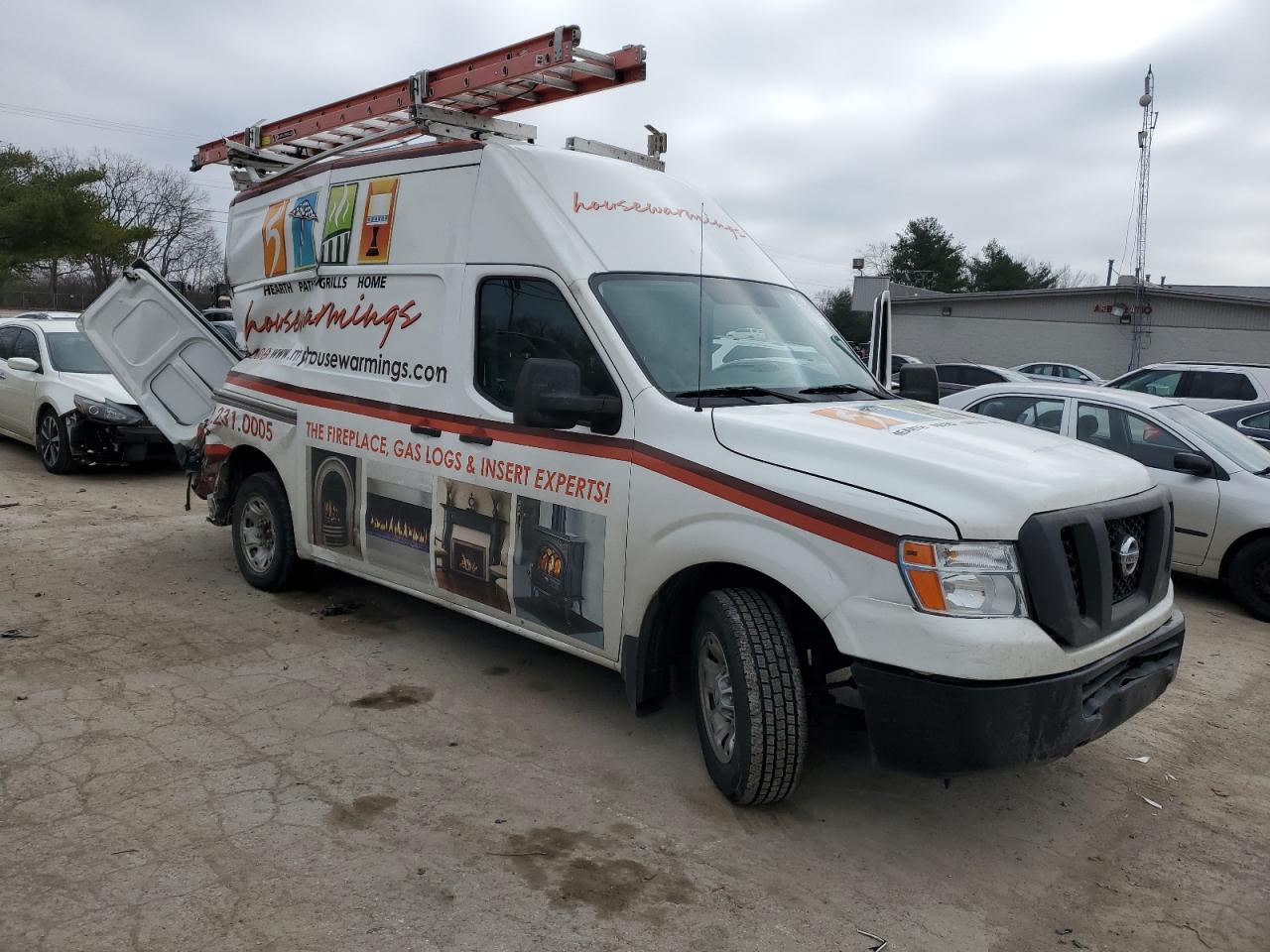 2018 Nissan NV - Image 4