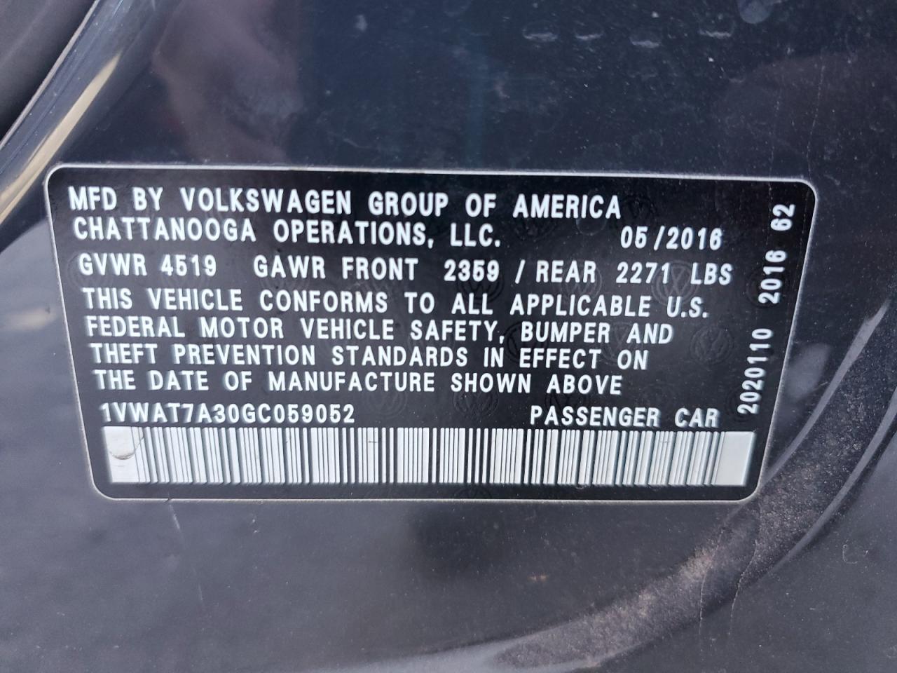 2016 Volkswagen Passat - Image 12