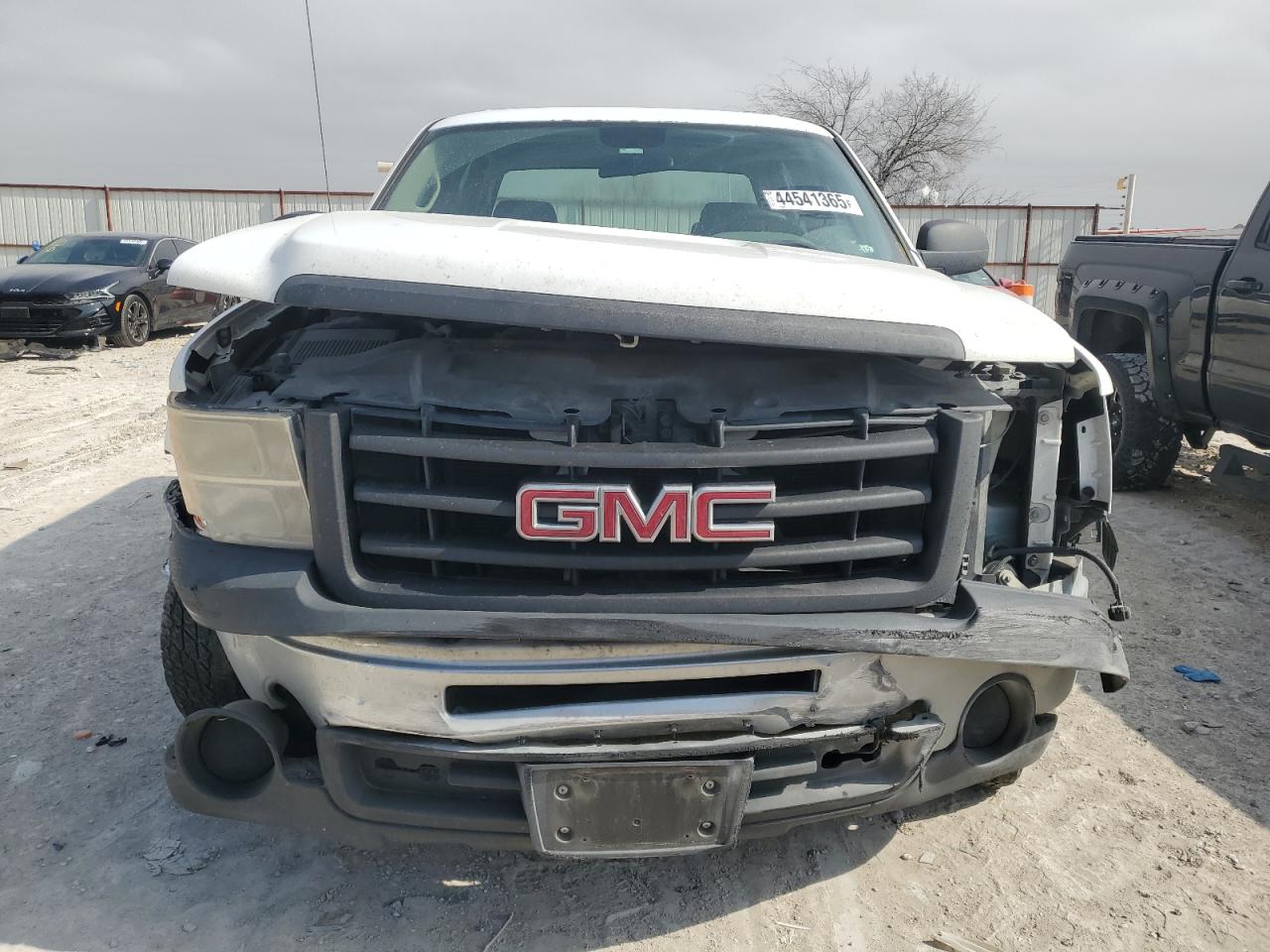 2012 GMC Sierra - Image 5