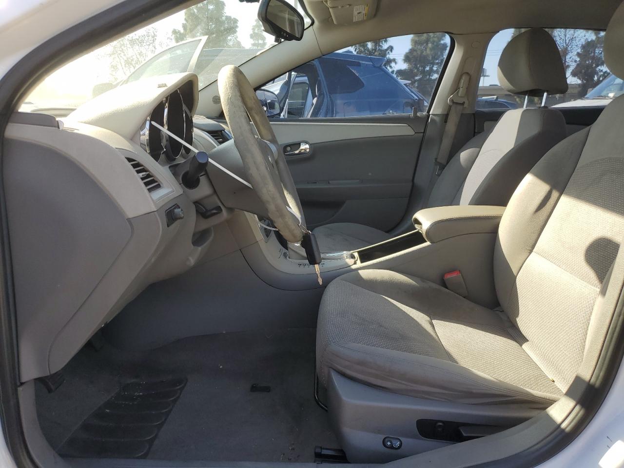 2010 Chevrolet Malibu - Image 7